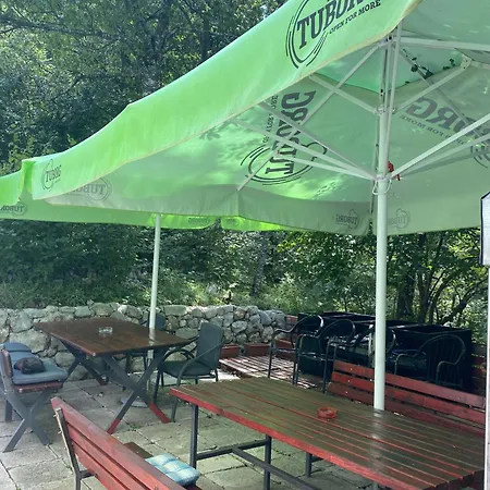 Izletiste Pocivala Tatil Evi *